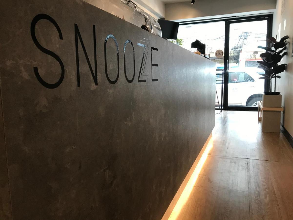 Snoozzze Hostel ใกล้รถไฟฟ้า ย่านบางรัก (Adults Only) Bangkok Ngoại thất bức ảnh