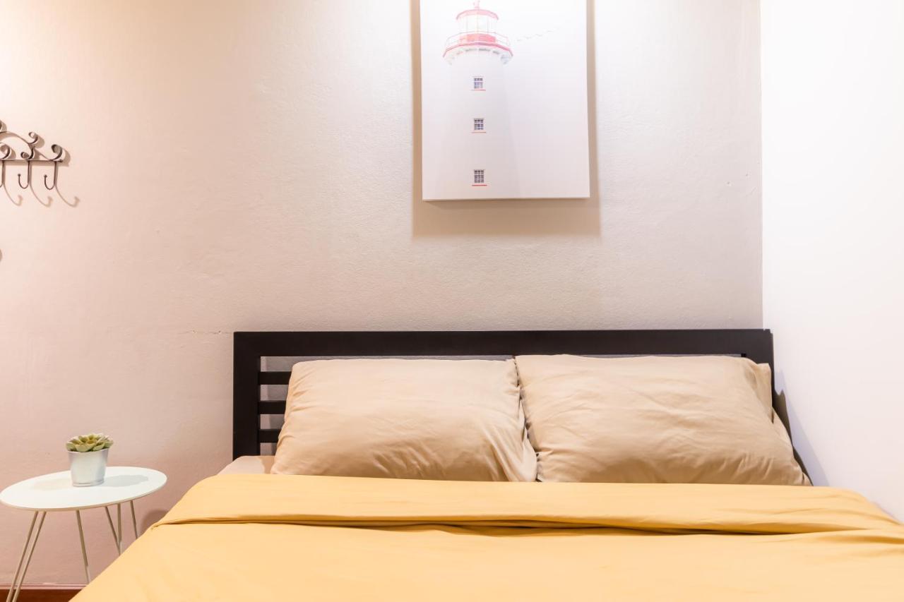 Snoozzze Hostel ใกล้รถไฟฟ้า ย่านบางรัก (Adults Only) Bangkok Ngoại thất bức ảnh