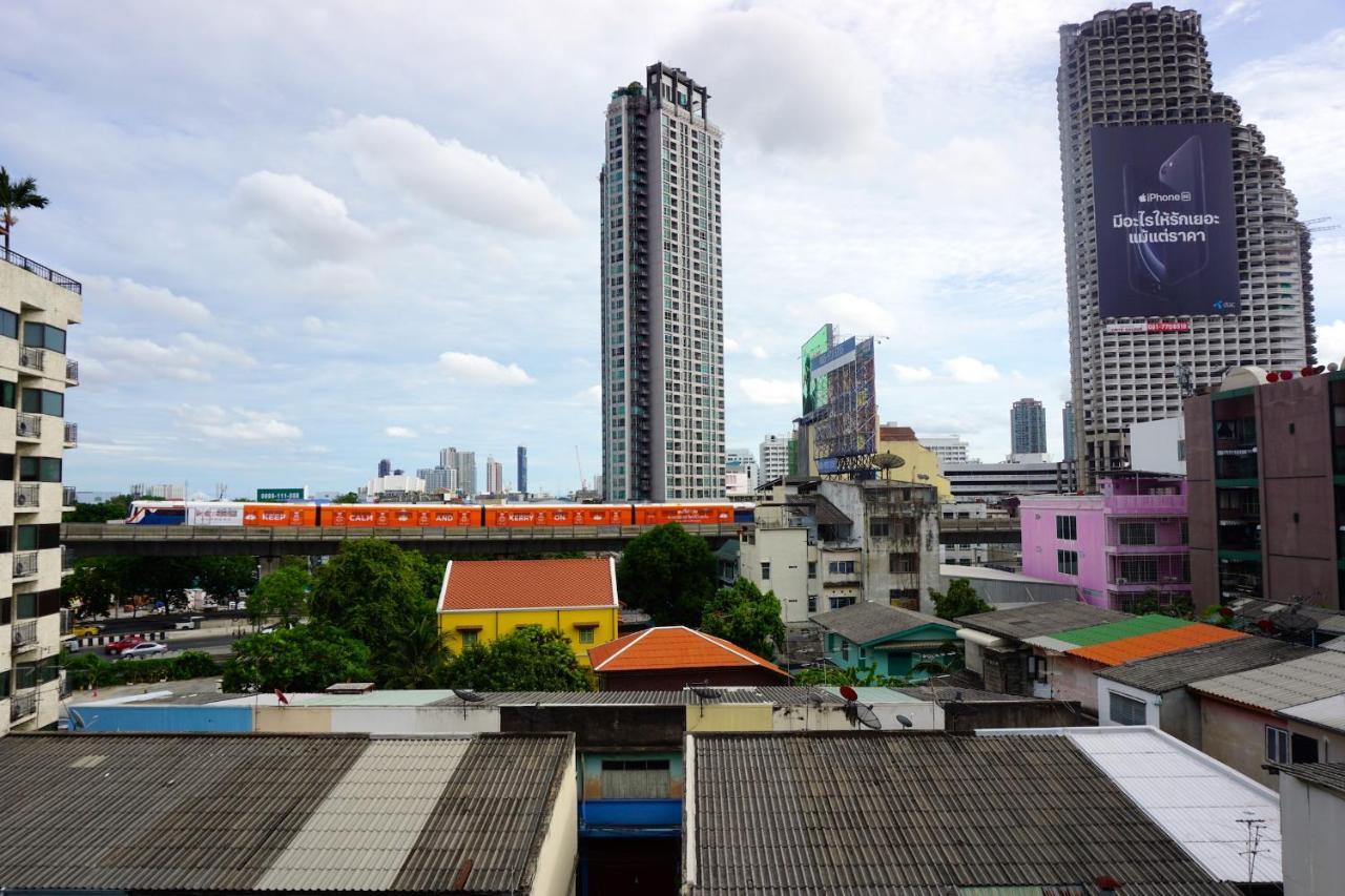 Snoozzze Hostel ใกล้รถไฟฟ้า ย่านบางรัก (Adults Only) Bangkok Ngoại thất bức ảnh